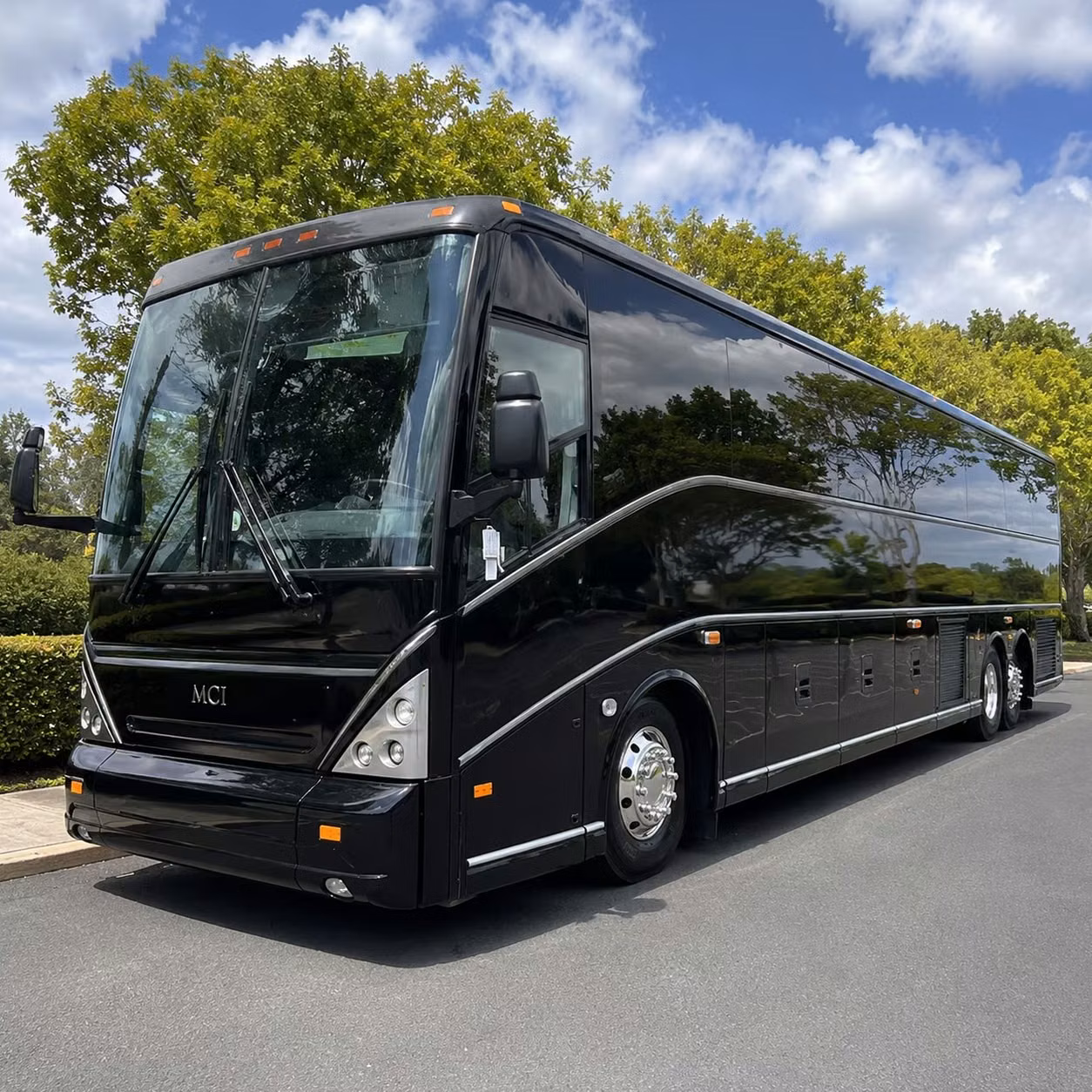 corporate airport transfers and executive transportation in anaheim