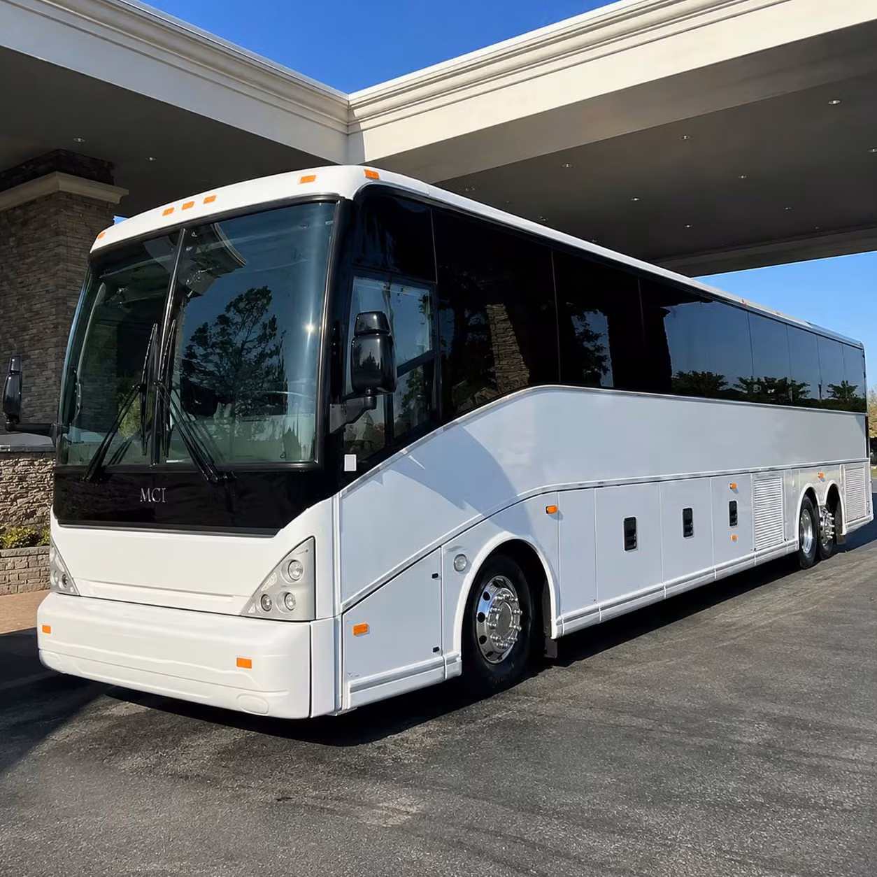 you can find and book airport transportation in anaheim and any nearby city